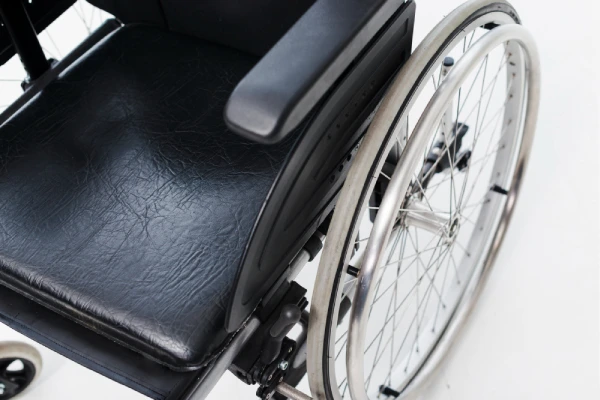 Wheel Chair On Rent In Delhi