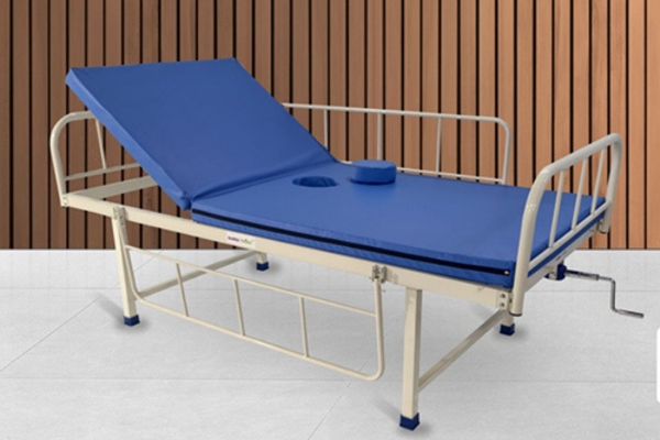 Hospital Bed With Toilet Commode